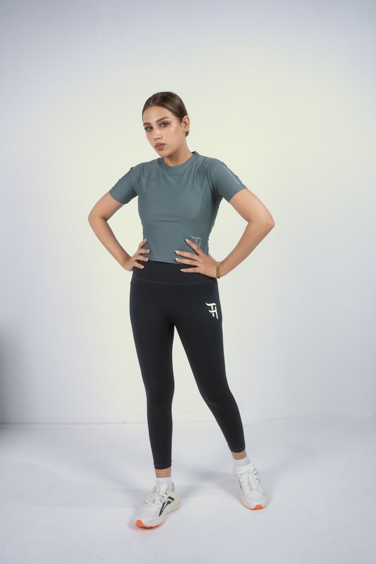 Grey High-Waist Workout Legging