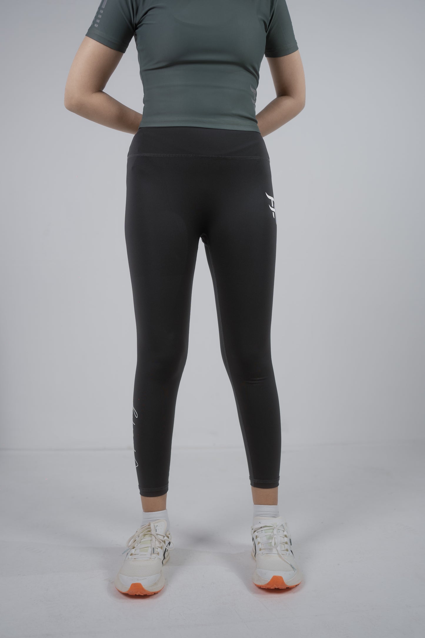 Grey High-Waist Workout Legging