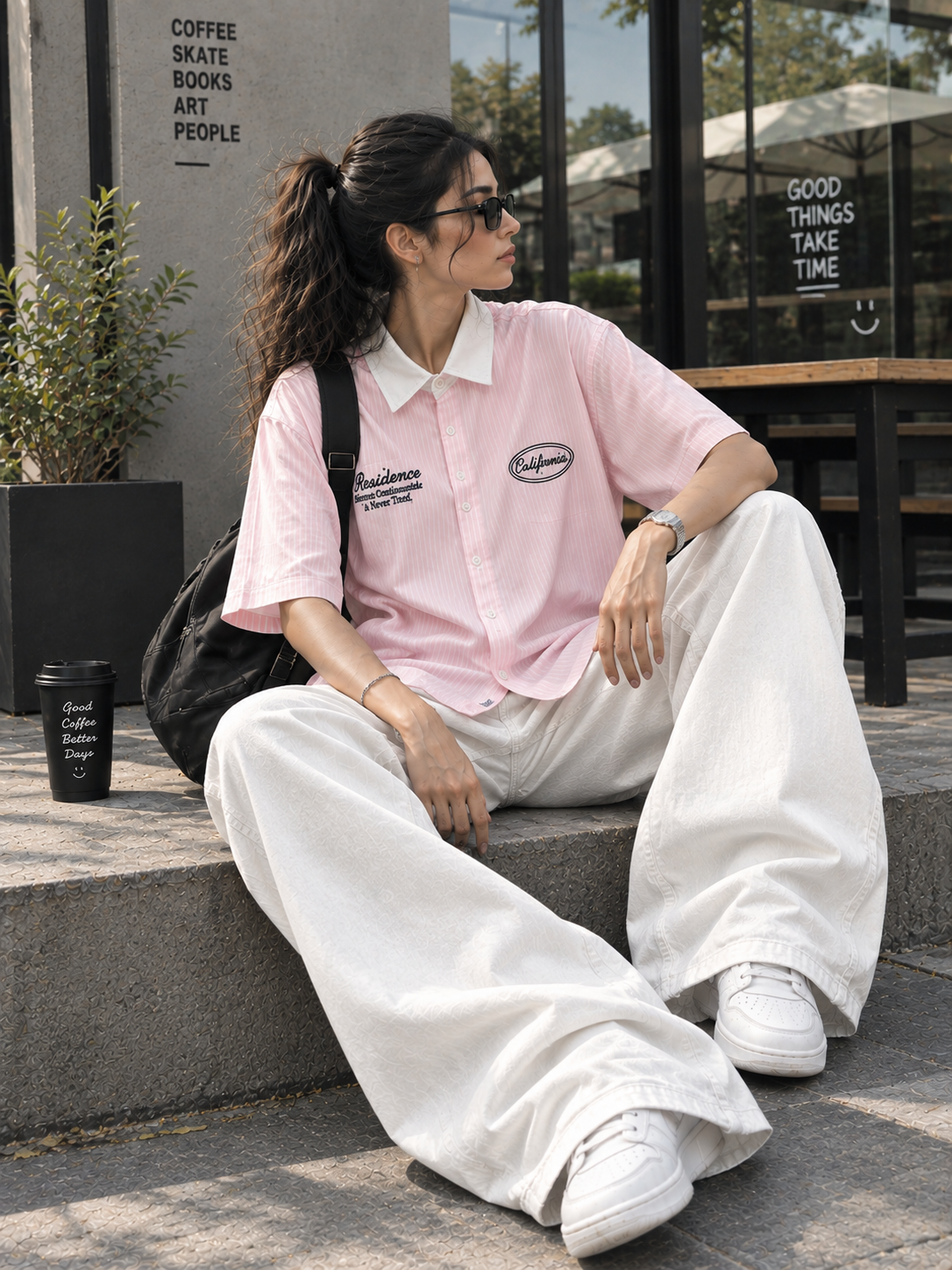 Contrast-Collar Short Sleeve Shirt